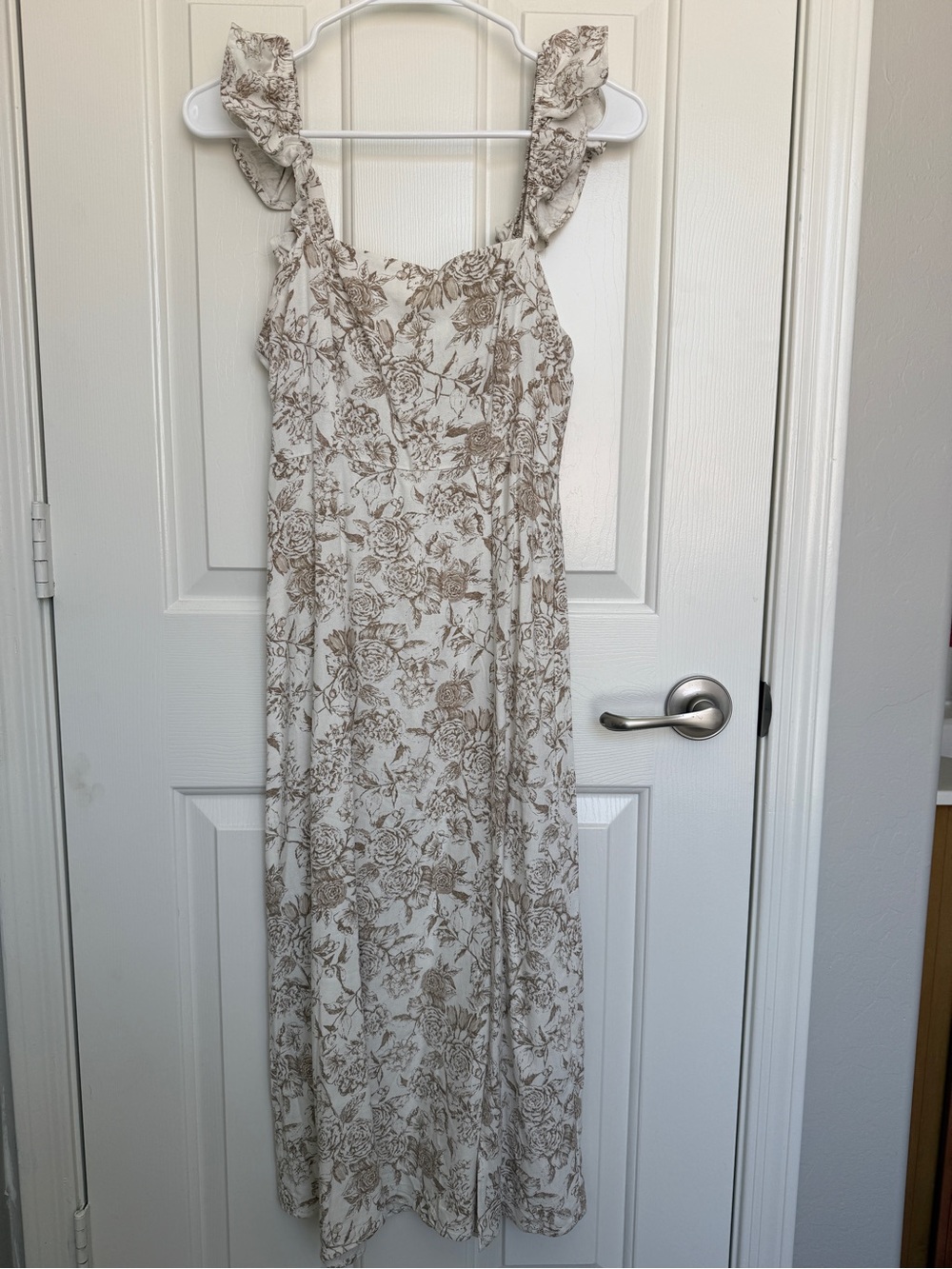 Francesca's Collections Cream and Brown Floral Ruffle Strap Maxi Dress
